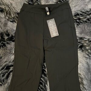 MarlaWynne Black Women's Shorts Bermudas